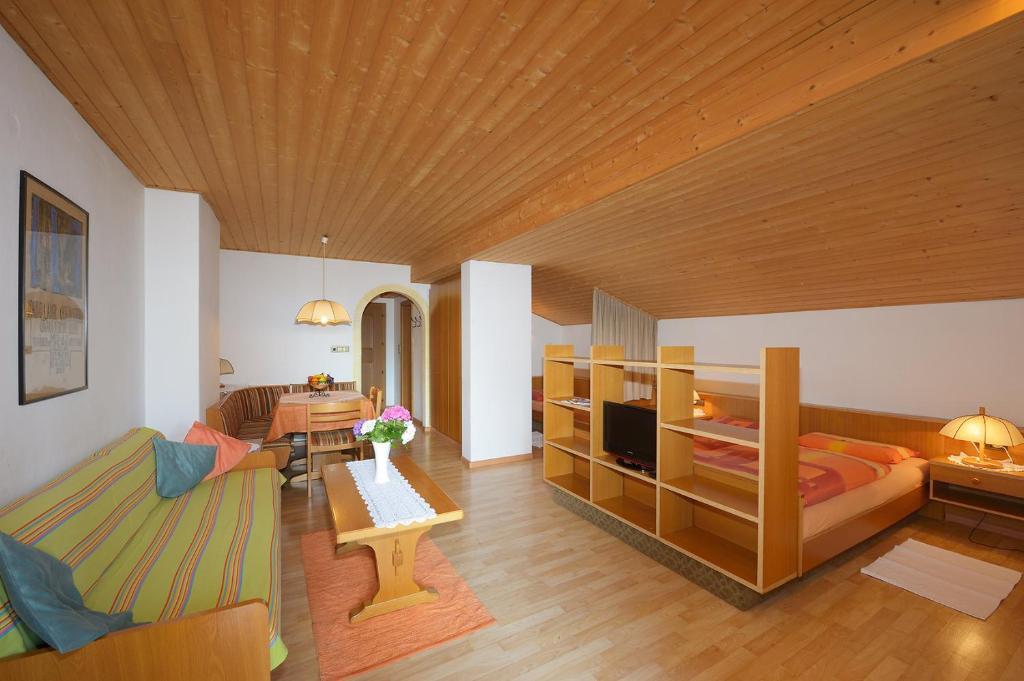 Apparthotel Taufenbrunn Parcines Værelse billede
